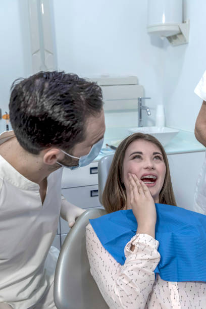 Best Emergency Denture Repair in New Athens, IL